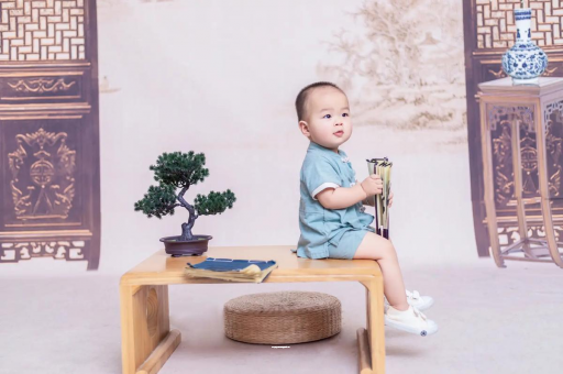 昆山十个月宝宝可以吃盐吗