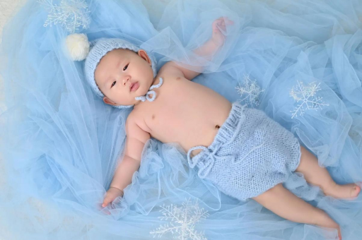 昆山7个月宝宝喝水量