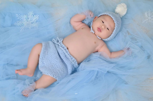 昆山摸孕妇肚子沾喜气 昆山摸孕妇肚子沾喜气